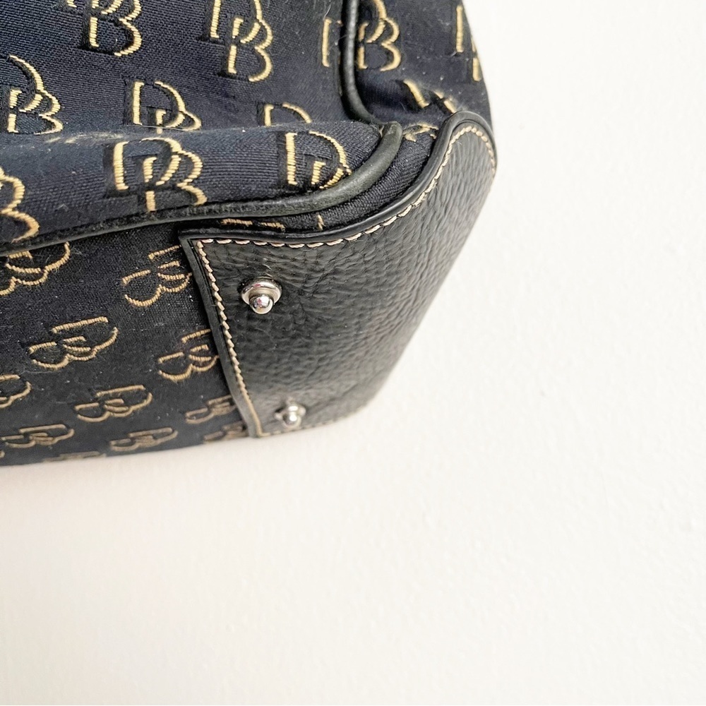 Dooney & Bourke Black Signature Print Purse - Picture 10 of 15
